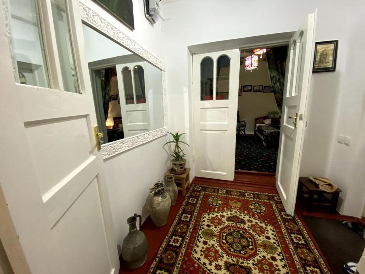Barlos - Уютная, Семейная Атмосфера Buhara Dış mekan fotoğraf